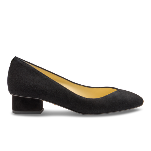 Laurel 30 in Black Suede